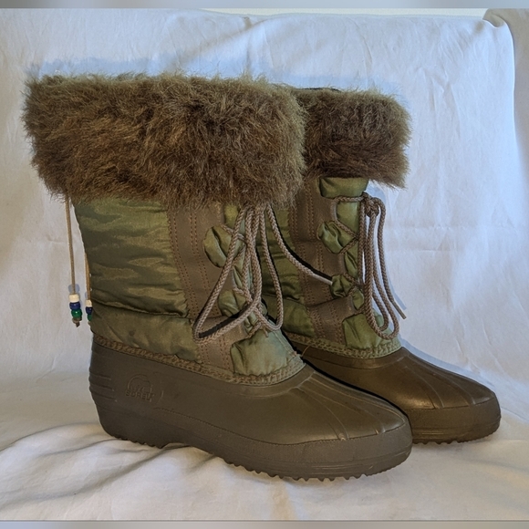 Army Green Sorel Boots Size 7 Women - Picture 2 of 7